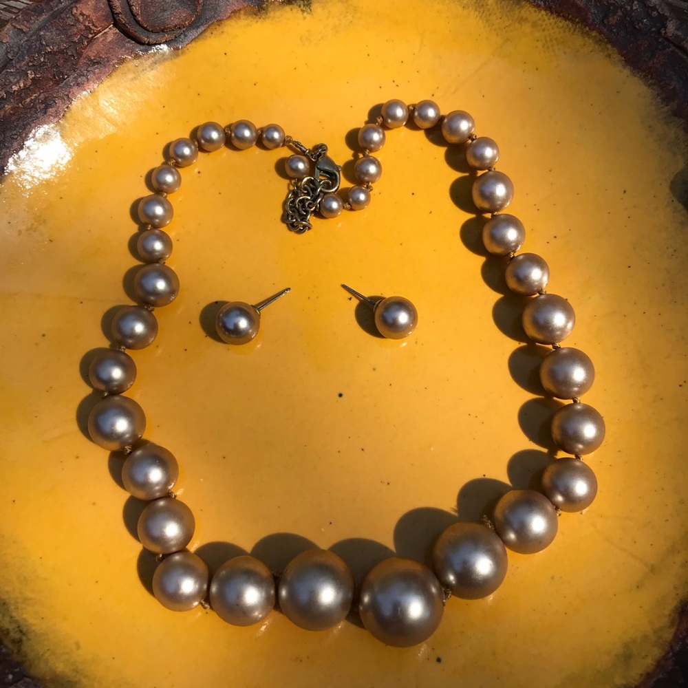 Necklace and earrings